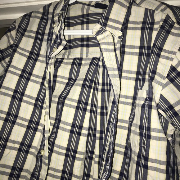 Checkered Shirt - Picture 2 of 8